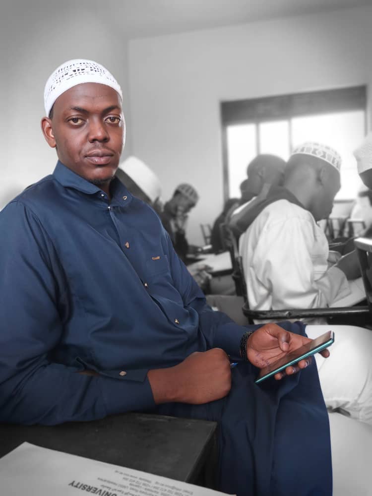 Teacher Fatima Khan Photo